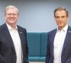 Dr. Stefan Hartung (l.) wird zum 1.1.2022 der neue Vorsitzende der Geschäftsführung der Robert Bosch GmbH. Er folgt auch folgt auf Dr. Volkmar Denner.